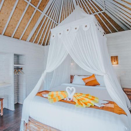 Paluh Beach Huts Lembongan Exterior foto