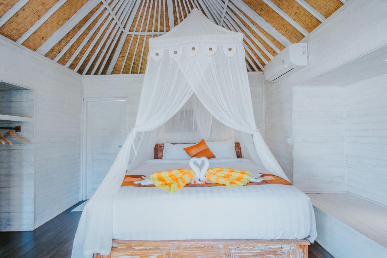 Paluh Beach Huts Lembongan Exterior foto